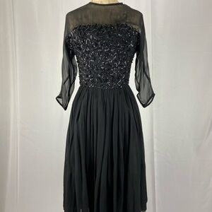 Elegant Black Vintage Small Chiffon Sequined Evening Dress